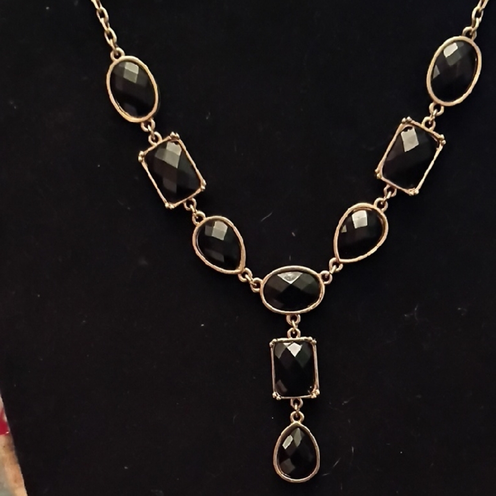 Nina Ricco Chic Black and 17" Gold Necklace